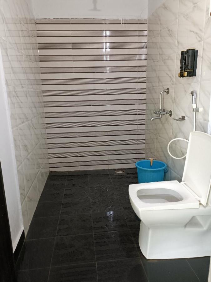 Lotus Riya Home Stay 함피 외부 사진